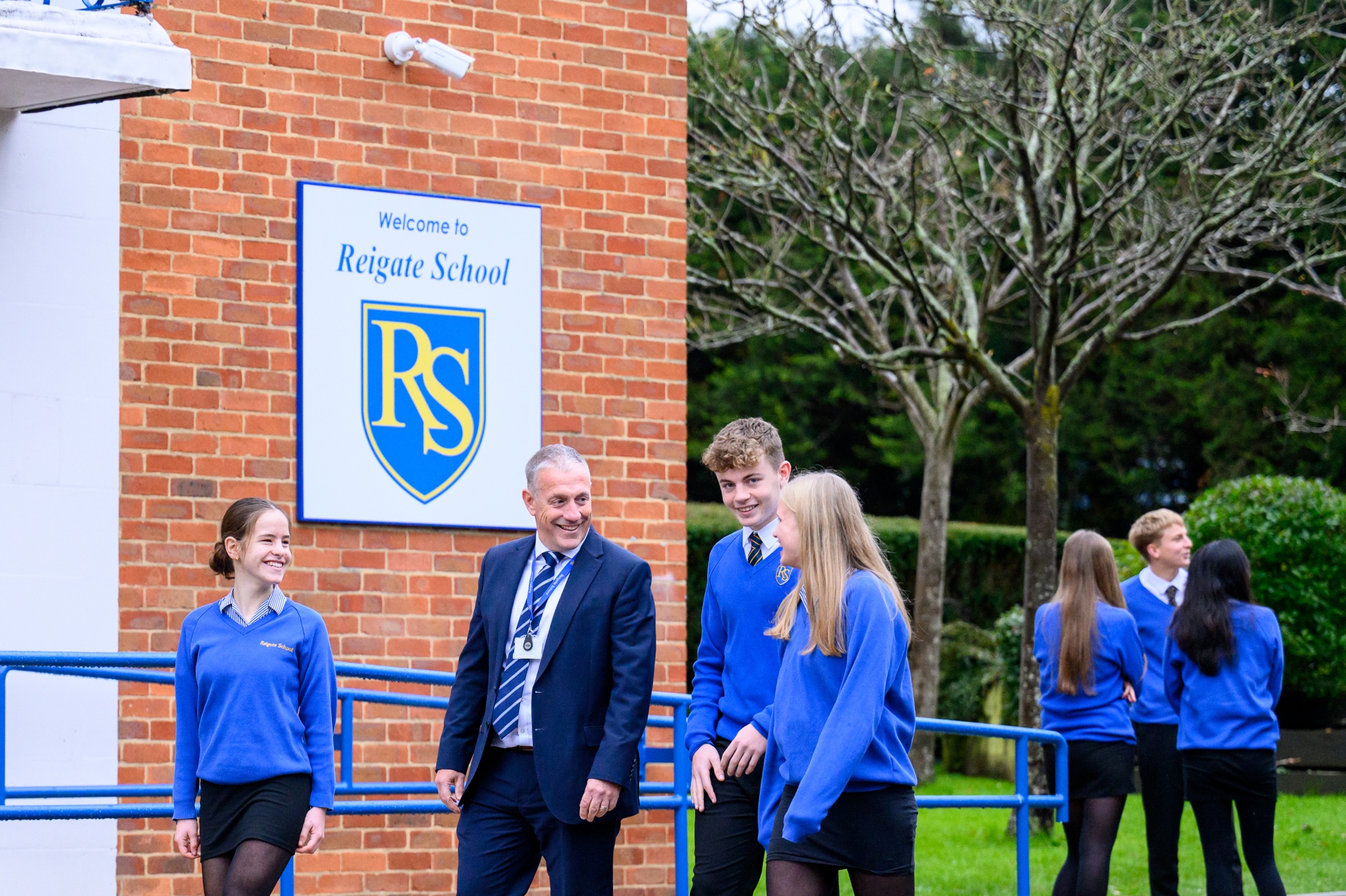 example image alt text